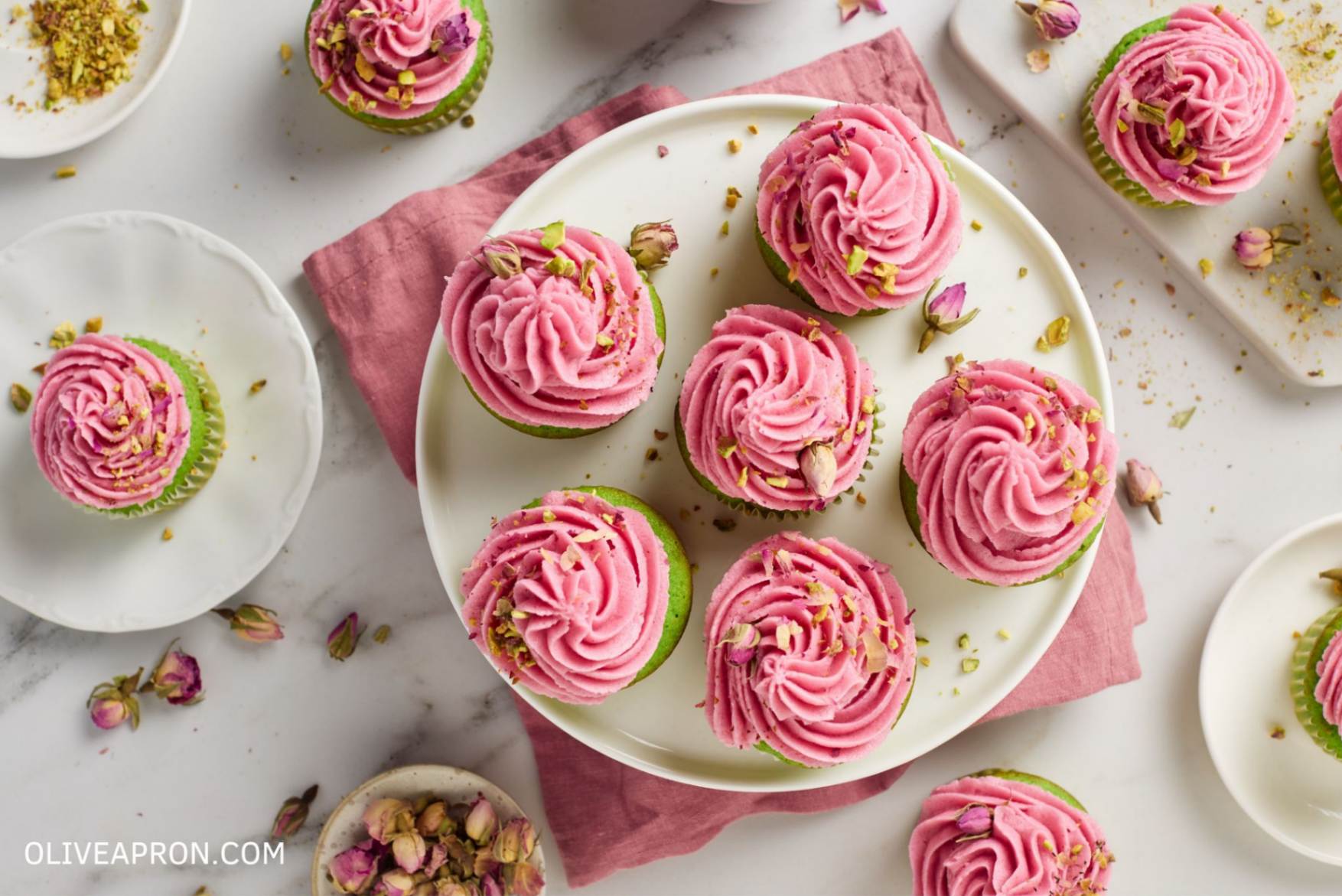 Ready cupcakes on a serving dish