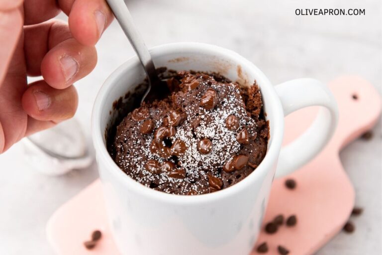 08 serve chocolate mug cake